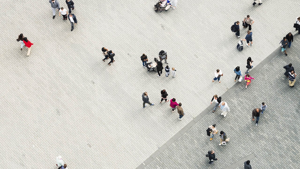 bird's eye view of a crowded street