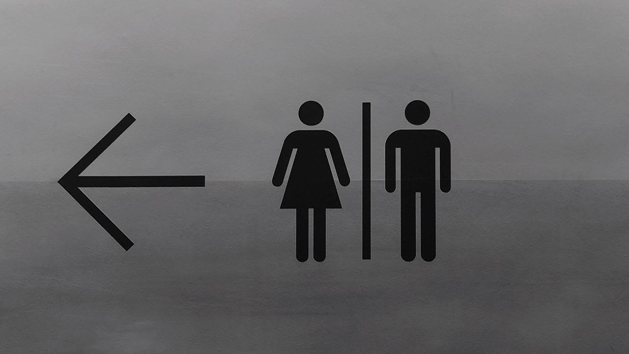 men and women bathroom symbols